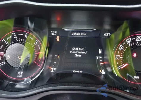 2023 Dodge Challenger R/T z USA, uszkodzony, nr VIN 2C3CDZBT8PH615032